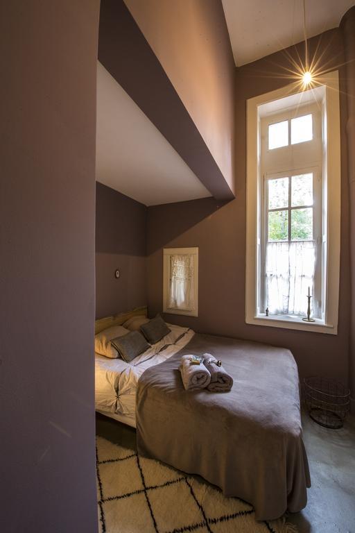 Une Nuit Au Chateau Lyon Room photo